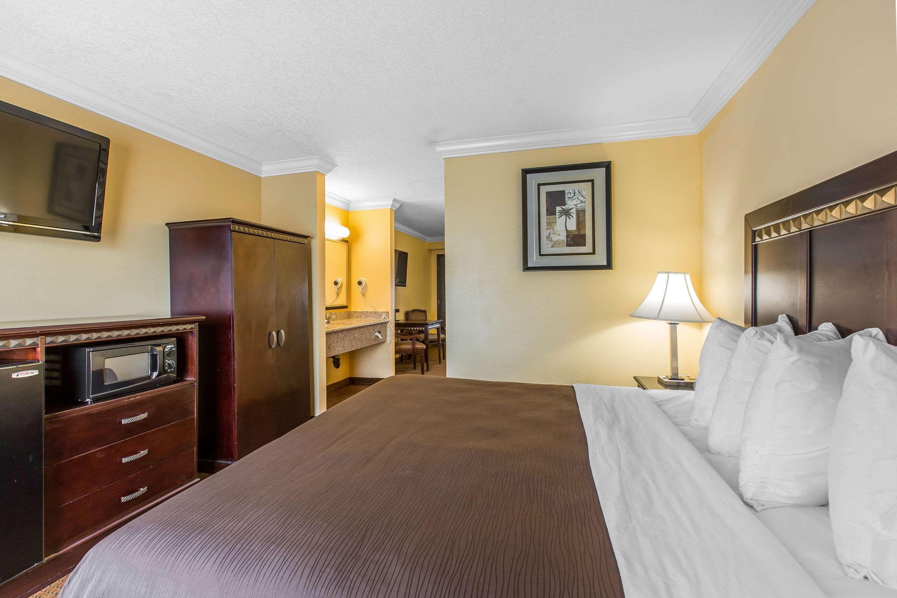Quality Inn & Suites Bell Gardens-Los Angeles Exteriér fotografie