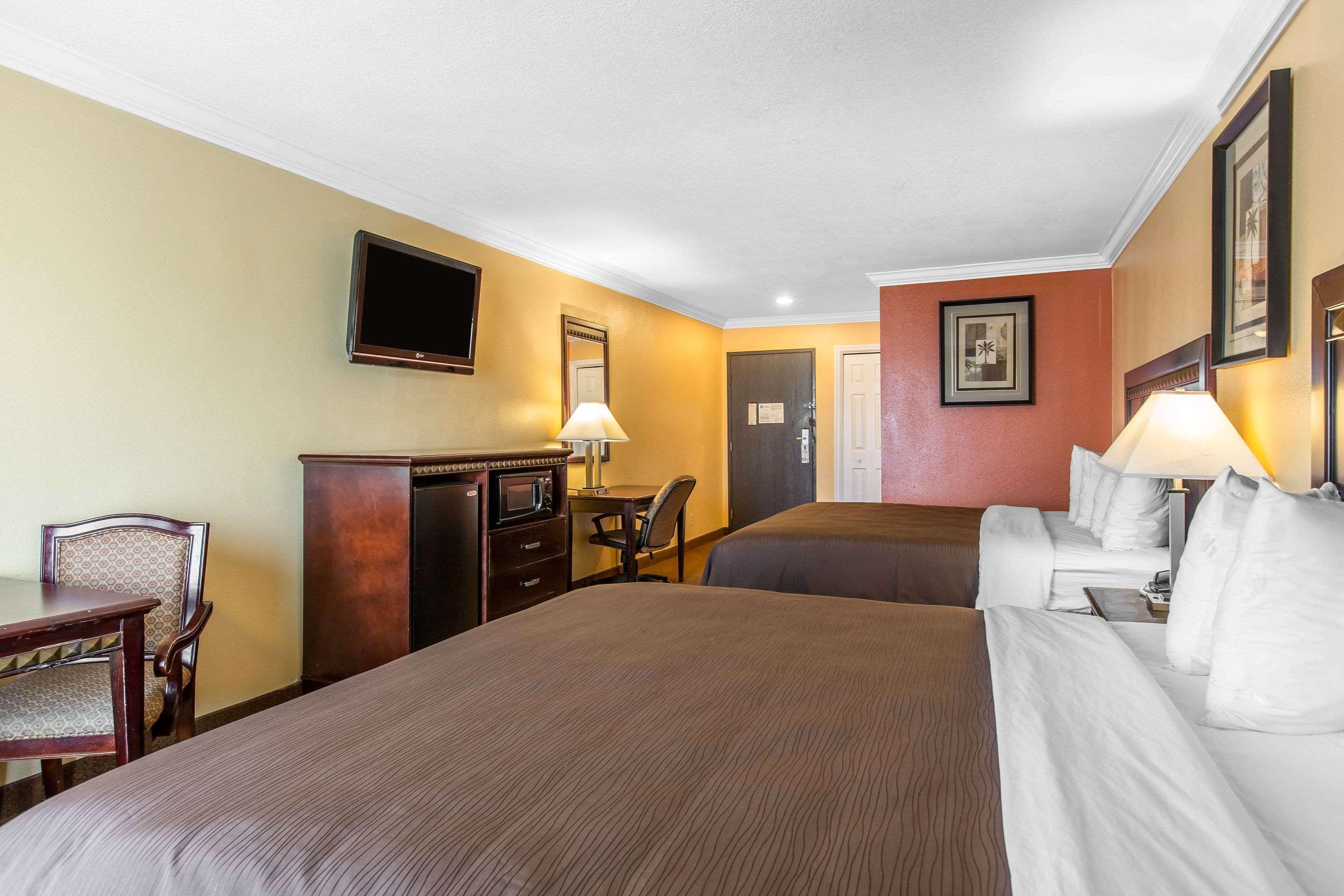 Quality Inn & Suites Bell Gardens-Los Angeles Exteriér fotografie
