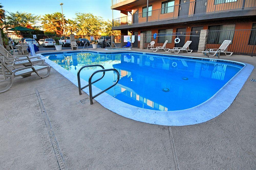 Quality Inn & Suites Bell Gardens-Los Angeles Exteriér fotografie